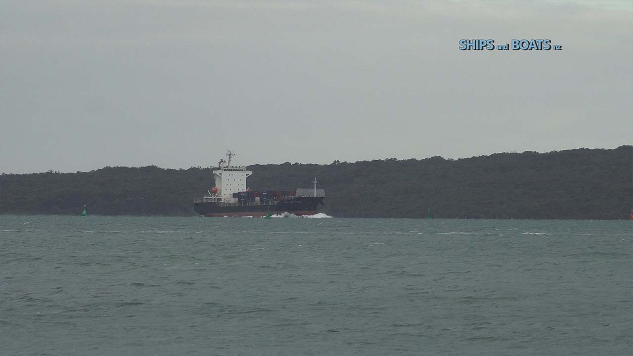 ANL Tasman Trader